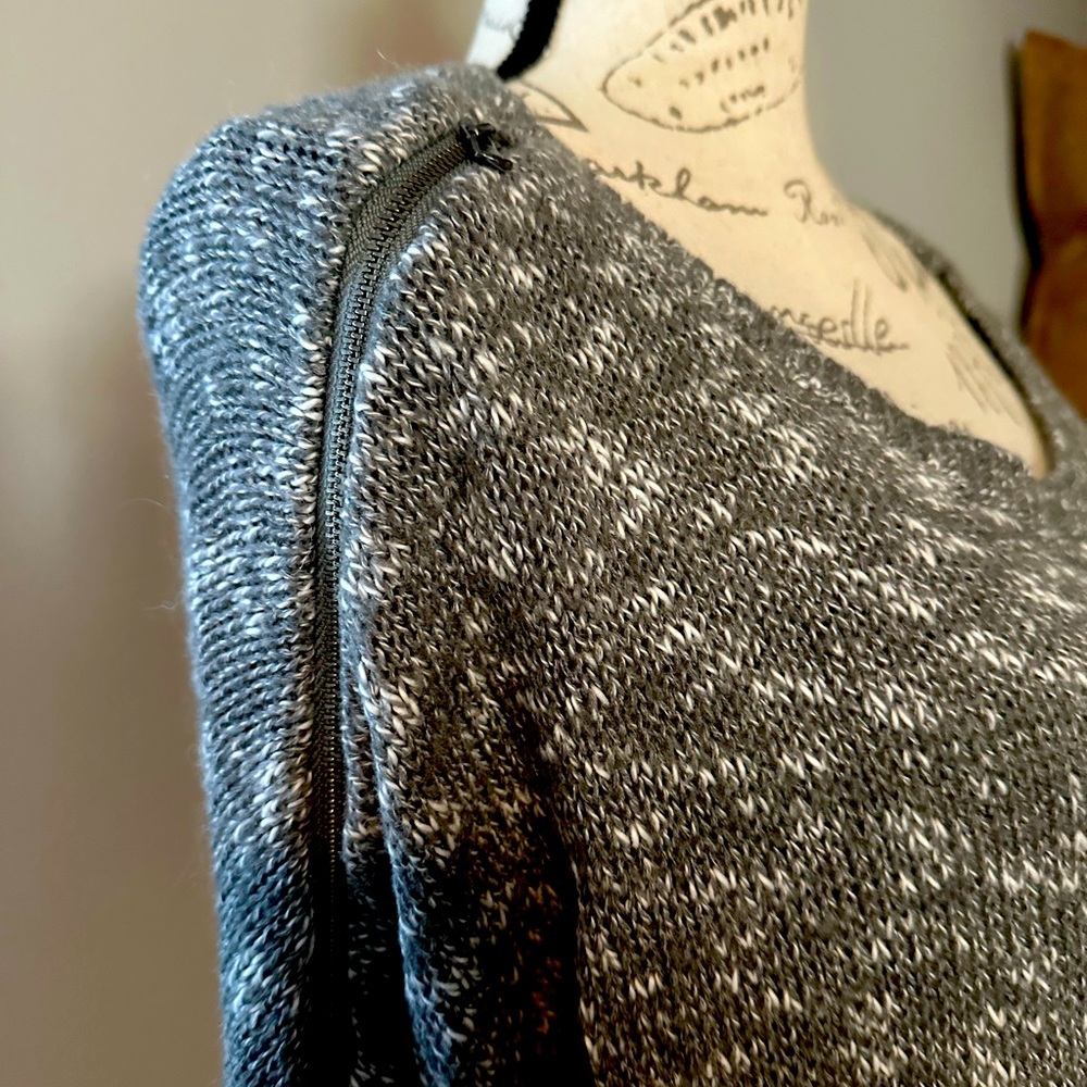 Express lightweight zip shoulder sweater
